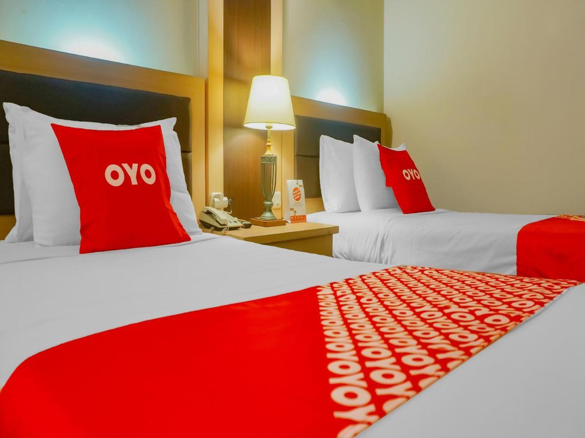 Oyo 3967 Hotel Pantai Wisata マカッサル エクステリア 写真